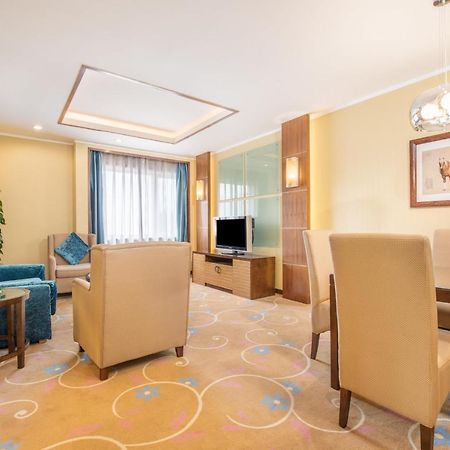 Holiday Inn Beijing Downtown Esterno foto